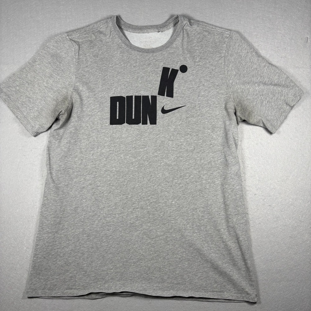 Nike Basketball Dunk Graphic T-Shirt Gray Men's Size Large Swoosh Tee Athletic